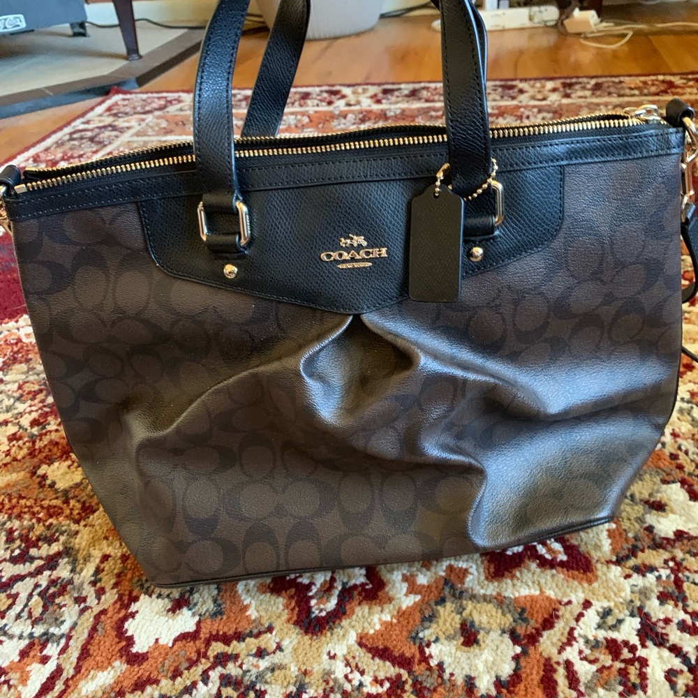 Brown Coach tote bag